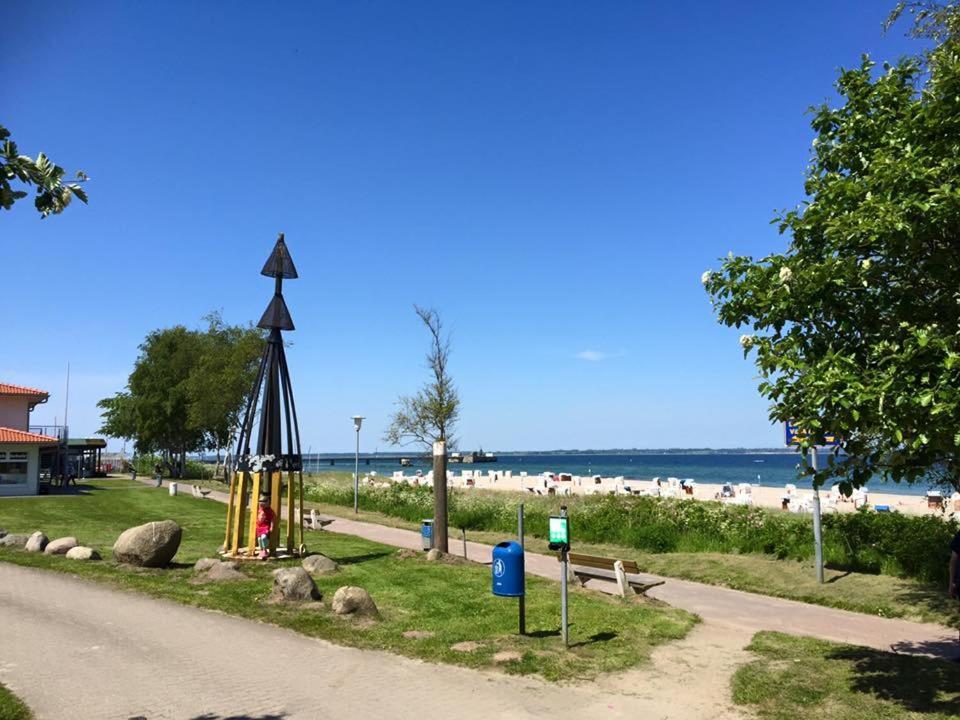 Neue Ferienwohnung An Der Ostsee,Terrasse,Sauna Surendorf ภายนอก รูปภาพ